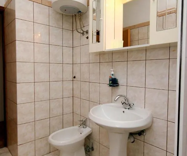 5553c Apartment