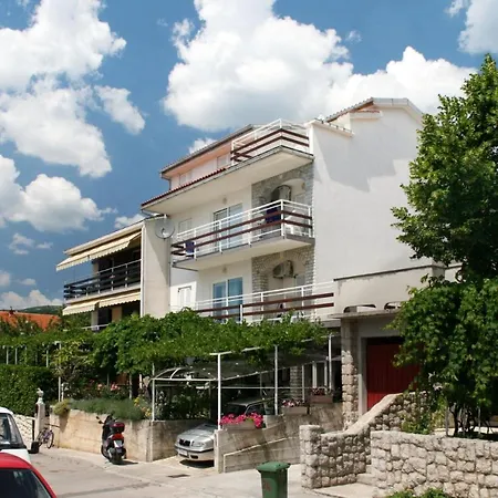 5553c Apartment Crikvenica