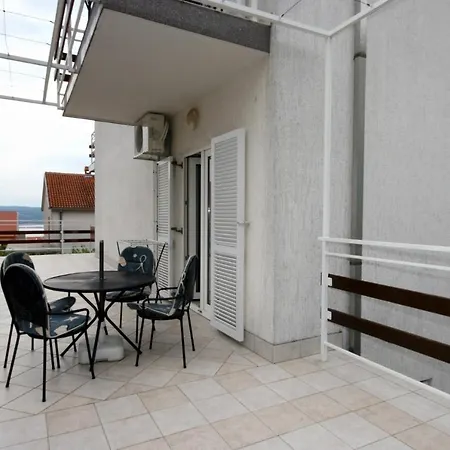 Apartment 5553c Crikvenica